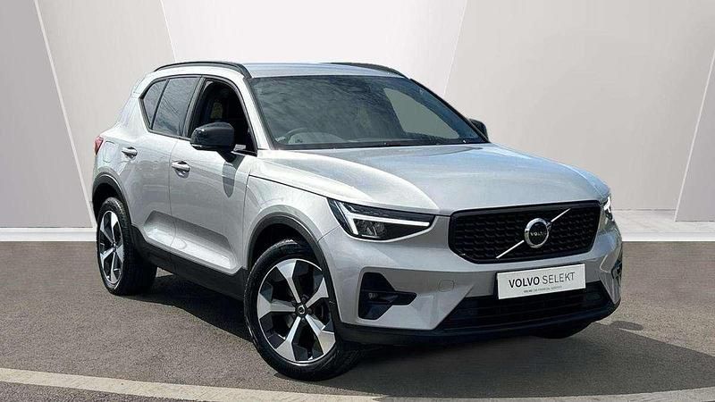 Silver Used 2024 Volvo XC40 Plus SUV | £34,750 (A bit pricey) - Image 1/4