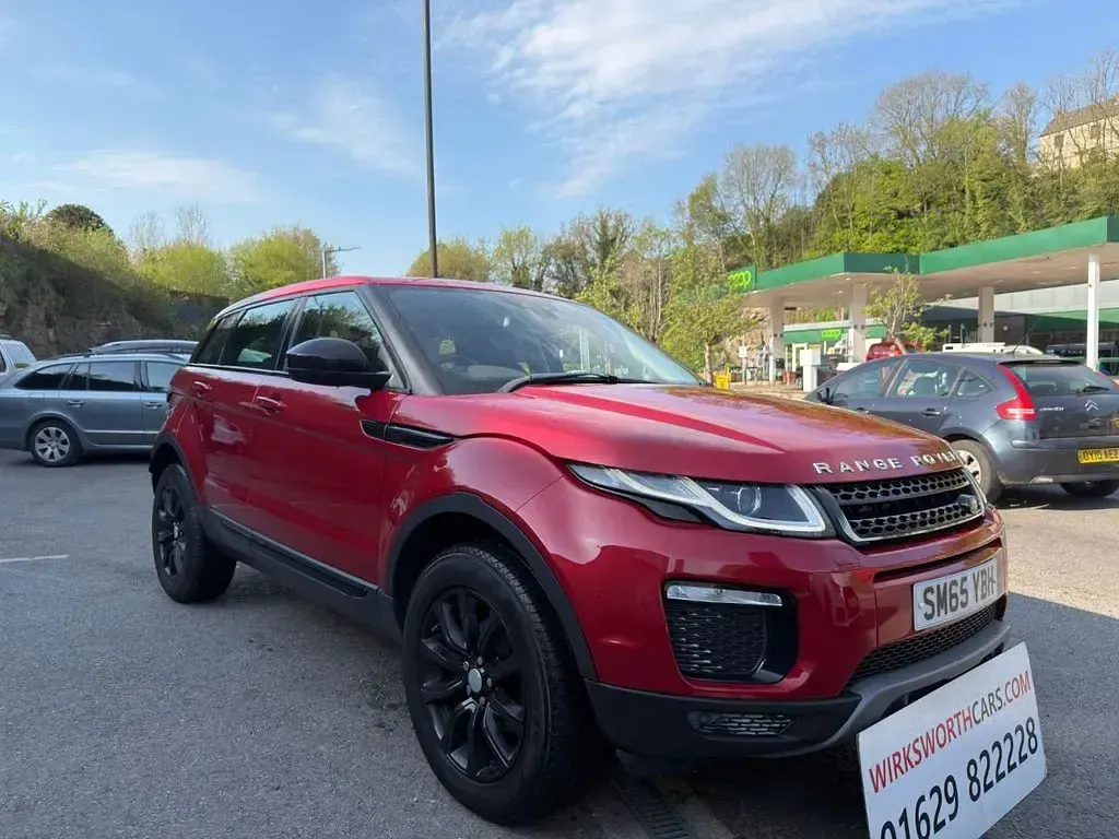 Used Land Rover Range Rover evoque SE 150 HP (110 kW) 2015 Red SUV