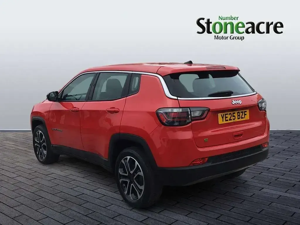 Nuevo Jeep Compass Altitude 130 CV (95 kW) 2025 Rojo SUV