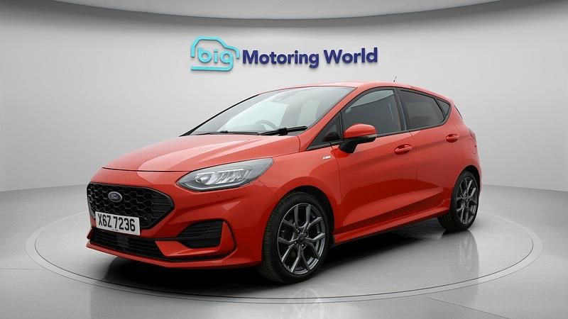 Used Ford Fiesta ST-Line 99 HP (72 kW) 2022 Red Hatchback