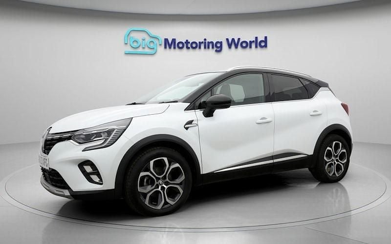 Second-hand Renault Captur Techno 143 CP (105 kW) 2023 Alb SUV