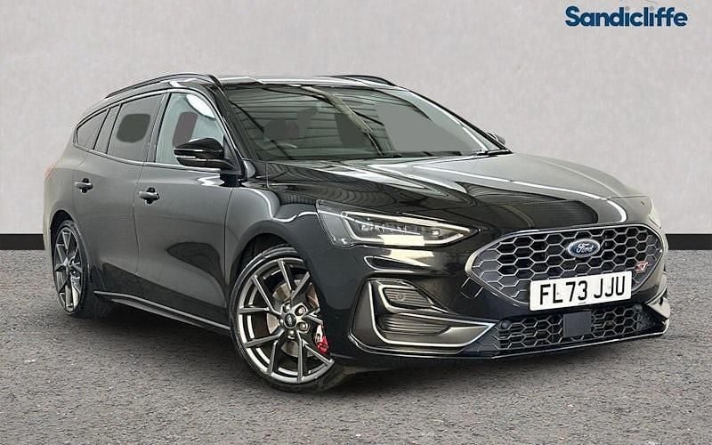 Used 2024 Ford Focus ST Estate | £24,647 (Fair price) - Image 1/4
