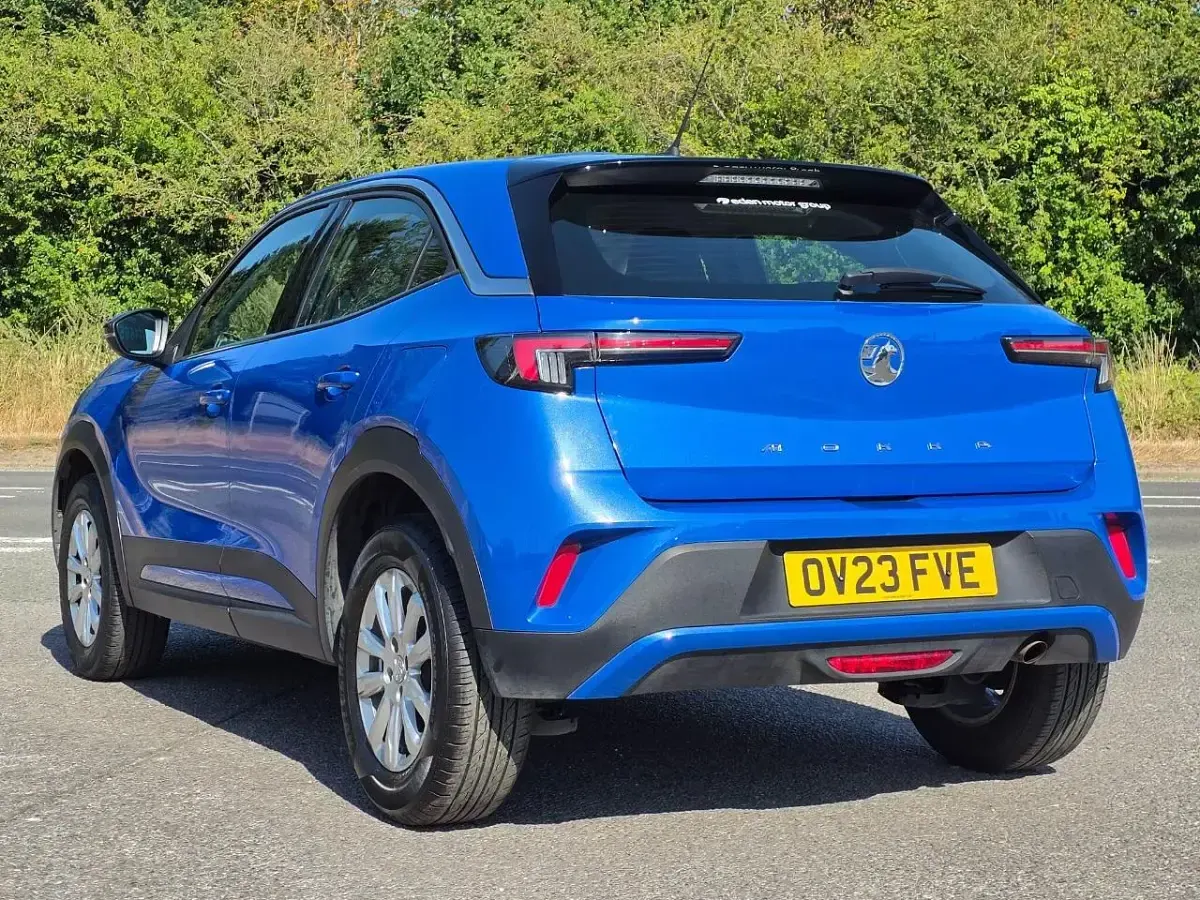Used Vauxhall Mokka Design Edition 99 HP (72 kW) 2023 Blue SUV