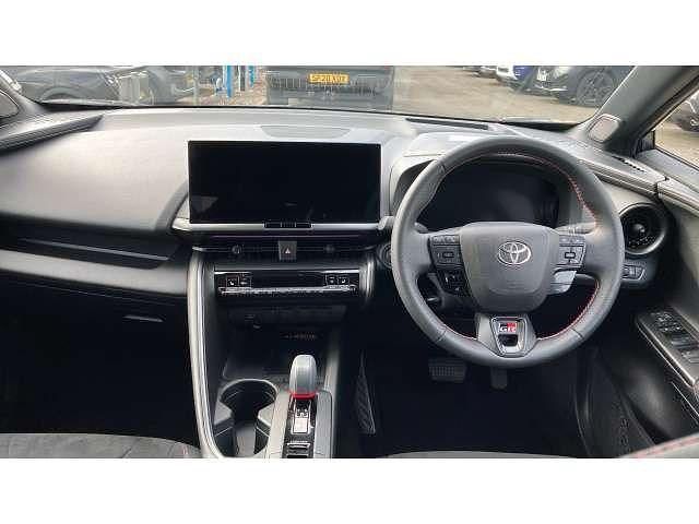 Second-hand Toyota C-HR Sport 198 CP (145 kW) 2025 Other SUV