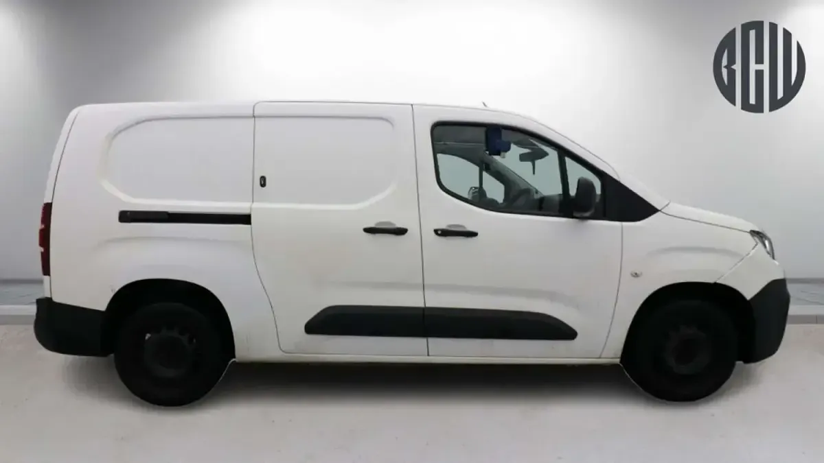 Used Citroën Berlingo 2021 White MPV