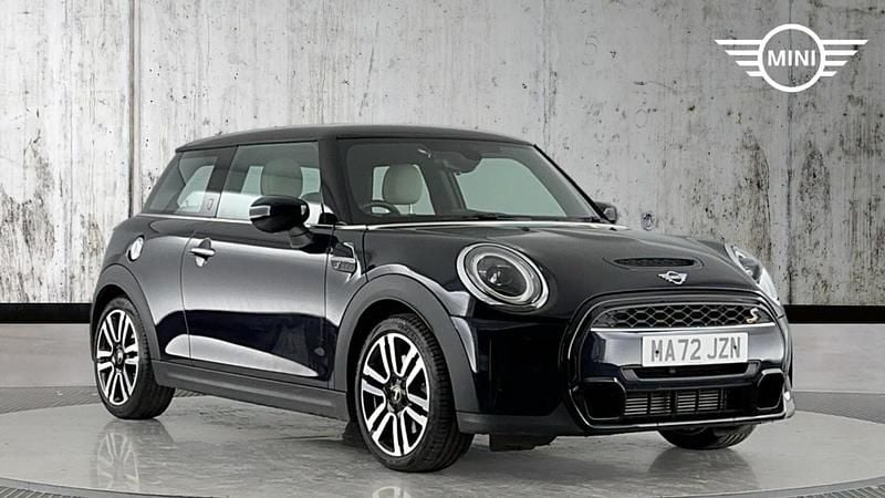 Used Mini Cooper S Exclusive 176 HP (129 kW) 2022 Black Hatchback