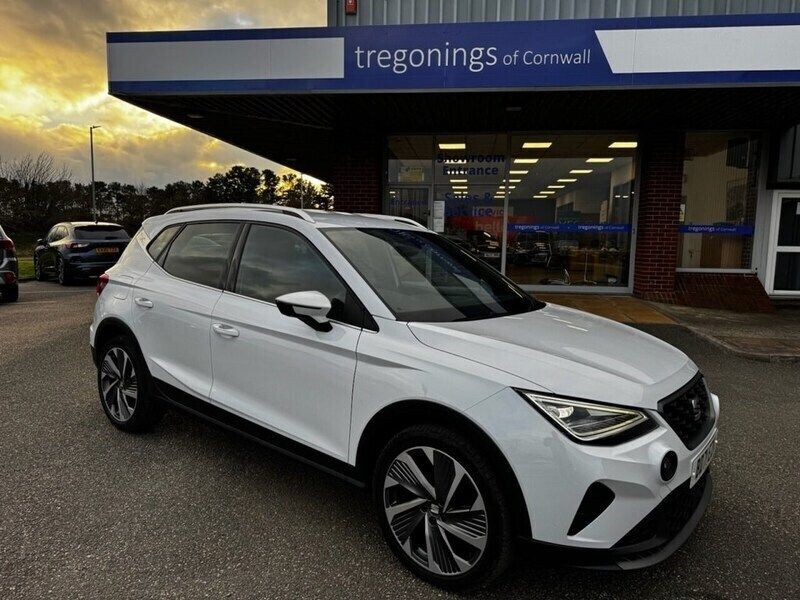 White Used 2021 Seat Arona FR Sport SUV | £13,995 (Fair price) - Image 1/4