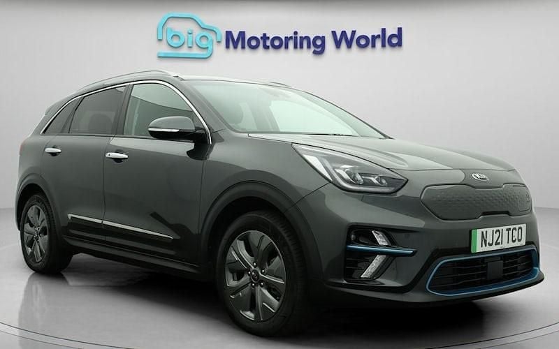 Used 2022 Kia e-Niro 4 SUV | £16,000 (Good price) - Image 1/4