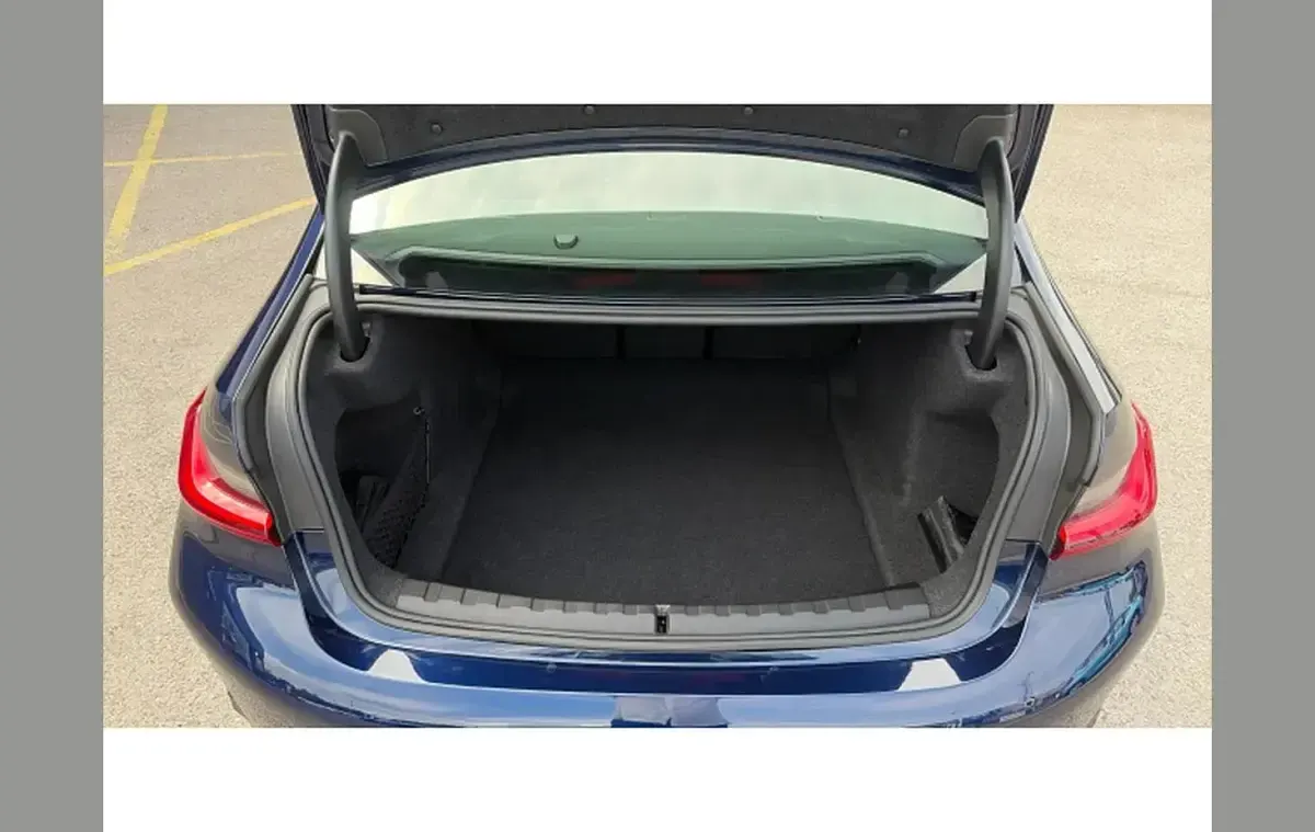 Used BMW 320 M Sport 180 HP (132 kW) 2022 Blue Sedan