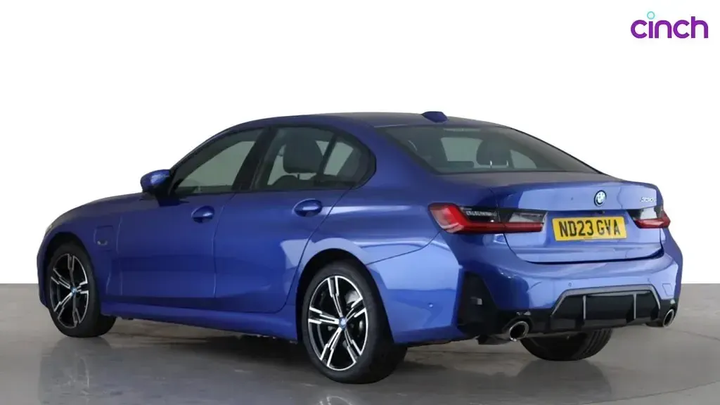 Used BMW 330e M Sport 292 HP (214 kW) 2023 Blue Sedan