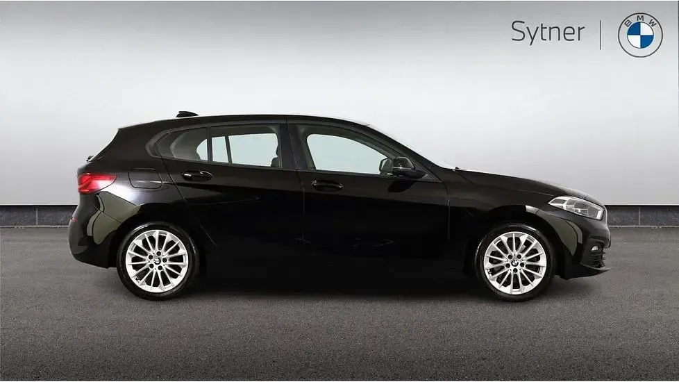 Used BMW 116 Comfort Edition 114 HP (83 kW) 2020 Black Hatchback