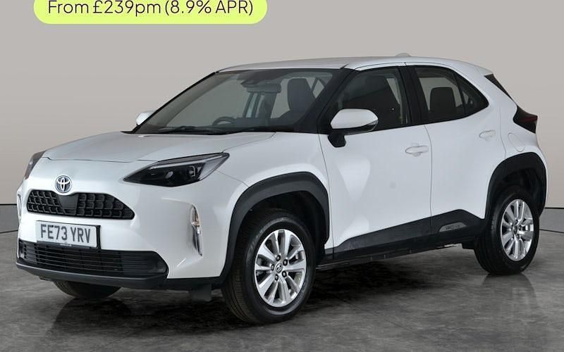 Used Toyota Yaris Hybrid 116 HP (85 kW) 2026 Estate