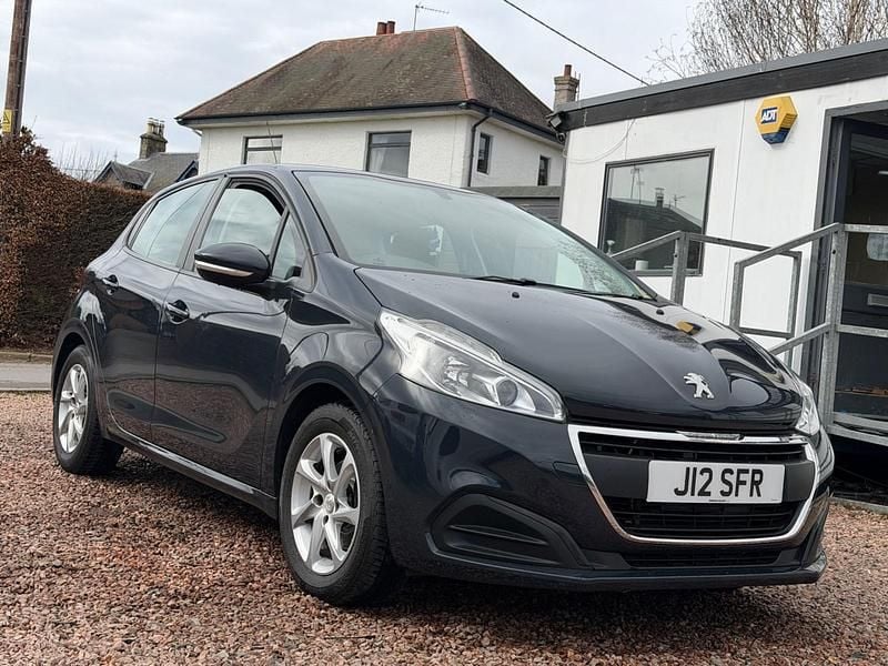 Used Peugeot 208 Active 82 HP (60 kW) 2019 Grey Hatchback