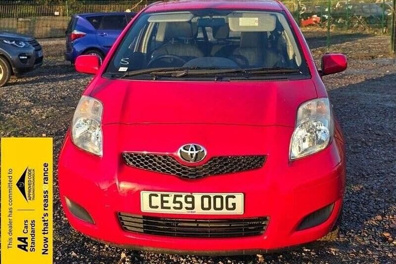 Used 2009 Toyota Yaris Hatchback | £2,488 (Fair price) - Image 1/1