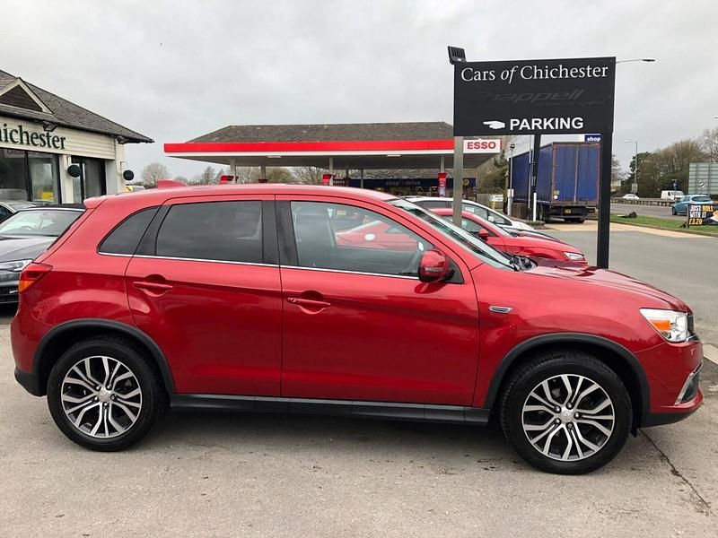 Used Mitsubishi ASX 117 HP (86 kW) 2017 Red SUV