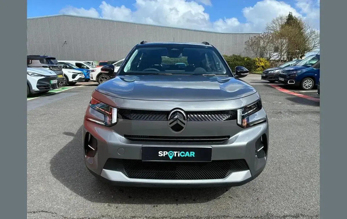 New Citroën C3 101 HP (74 kW) 2026 Blue SUV