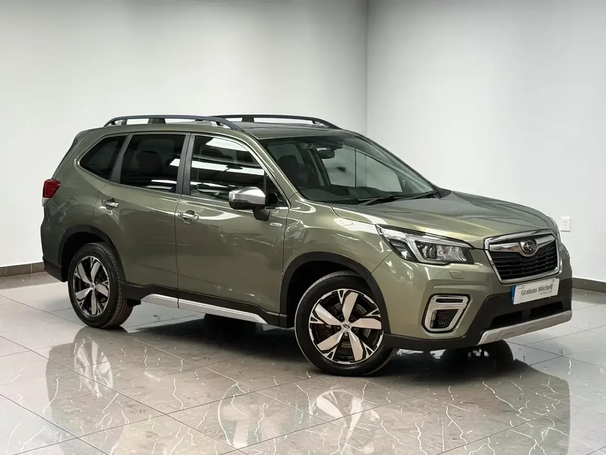Used Subaru Forester Premium 150 HP (110 kW) 2019 Green SUV