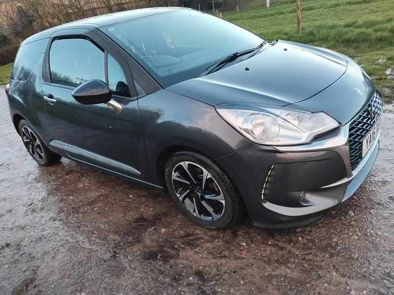 Used DS Automobiles DS3 Elegance 2016 Grey Hatchback
