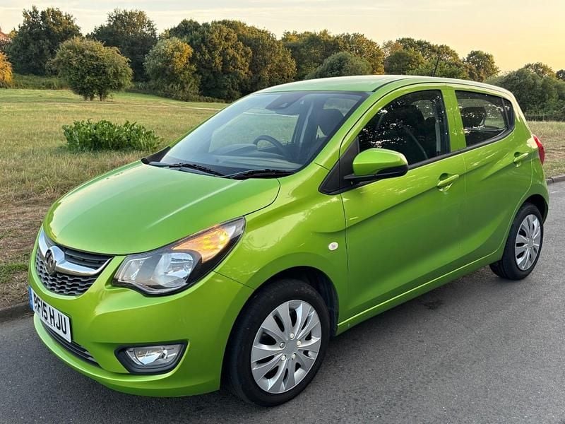 Green Used 2015 Vauxhall Viva Hatchback | £2,395 (Good price) - Image 1/4