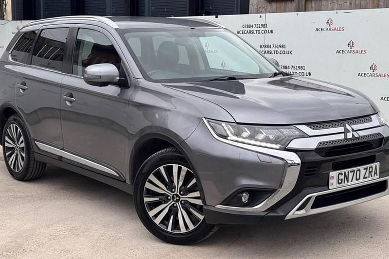 Used Mitsubishi Outlander 150 HP (110 kW) 2020 Grey SUV