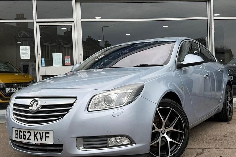 Used Vauxhall Insignia Elite 160 HP (117 kW) 2012 Silver Hatchback