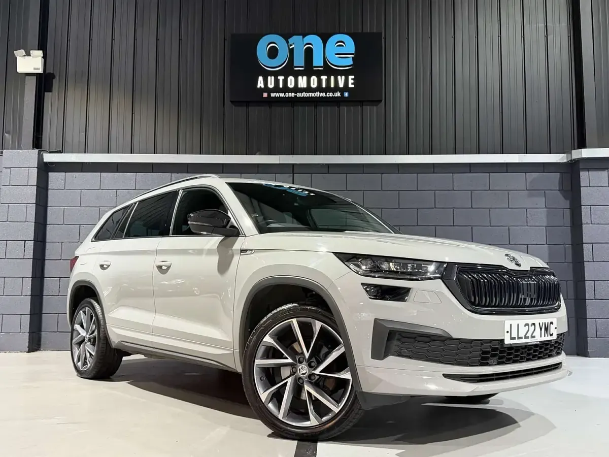 Used Skoda Kodiaq SportLine 150 HP (110 kW) 2022 Grey SUV