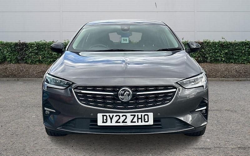 Used Vauxhall Insignia Edition 122 HP (89 kW) 2021 Grey Hatchback