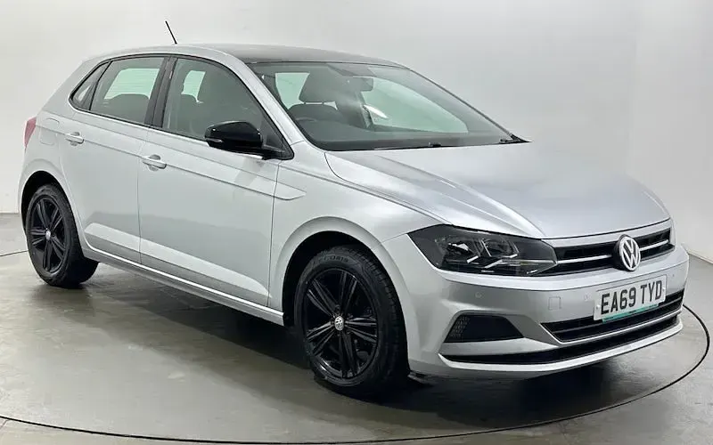 Used VW Polo SE 95 HP (69 kW) 2019 Hatchback