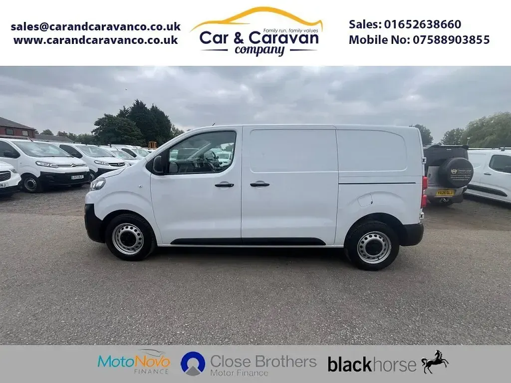 Used Citroën Dispatch 2023 White MPV
