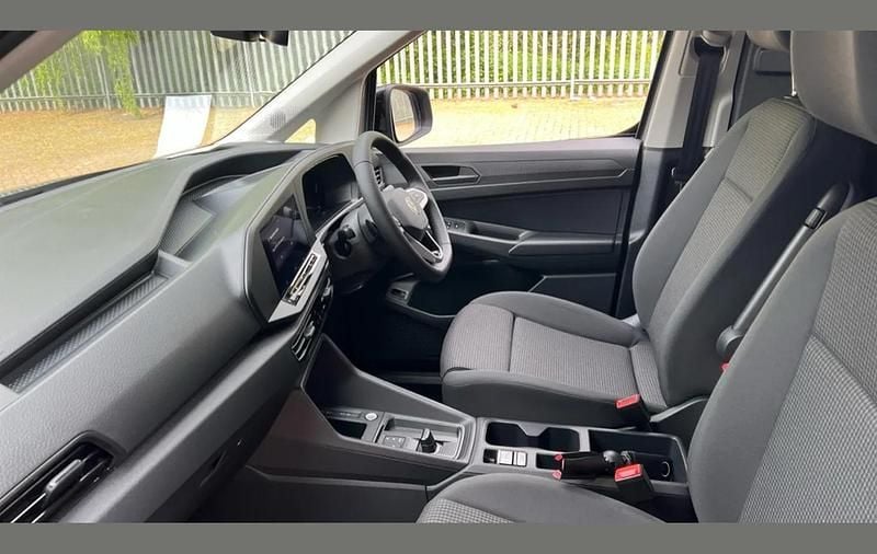 Nuevo VW Caddy Pro 113 CV (83 kW) 2026 Gris Monovolumen