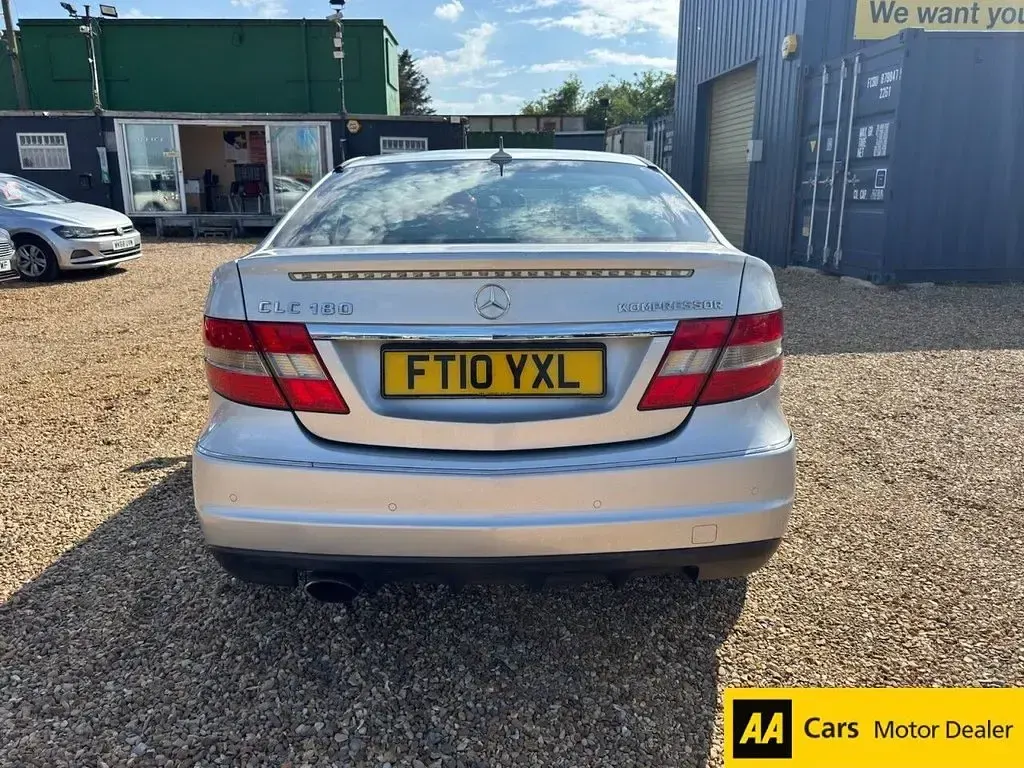 Used Mercedes CLC180 143 HP (105 kW) 2010 Silver Coupe
