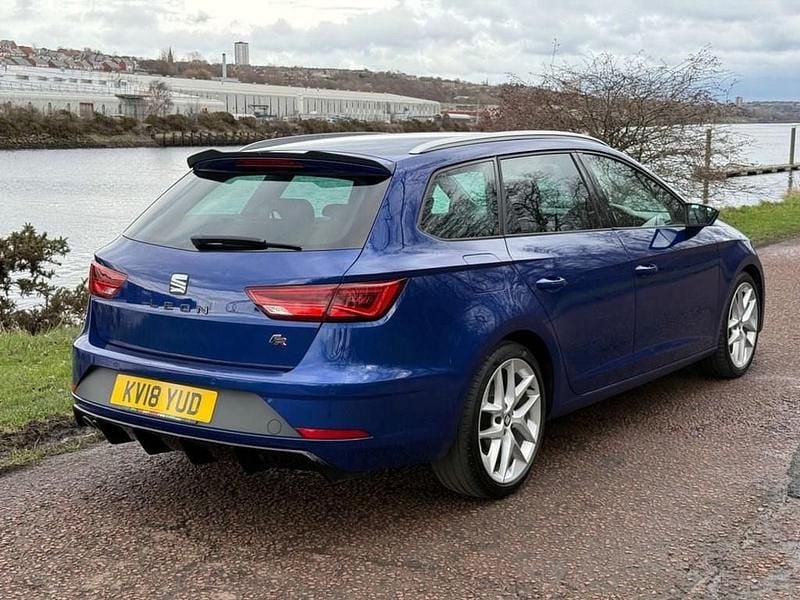 Used Seat Leon ST FR 184 HP (135 kW) 2018 Blue Estate