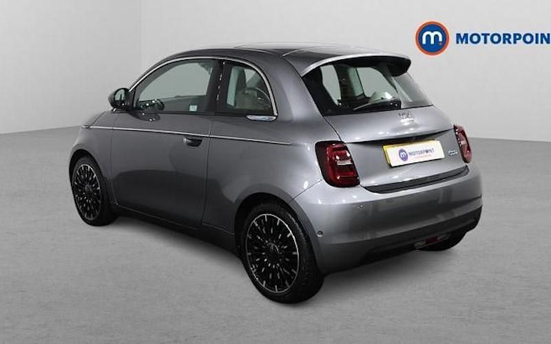 Used Fiat 500e La Prima 86 kW (118 HP) 2026 Hatchback