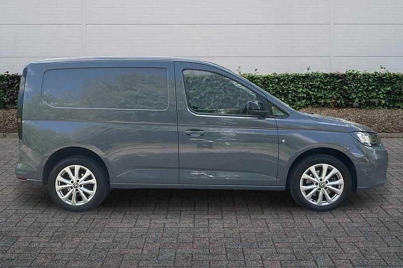 Used VW Caddy Pro 114 HP (83 kW) 2023 Grey MPV