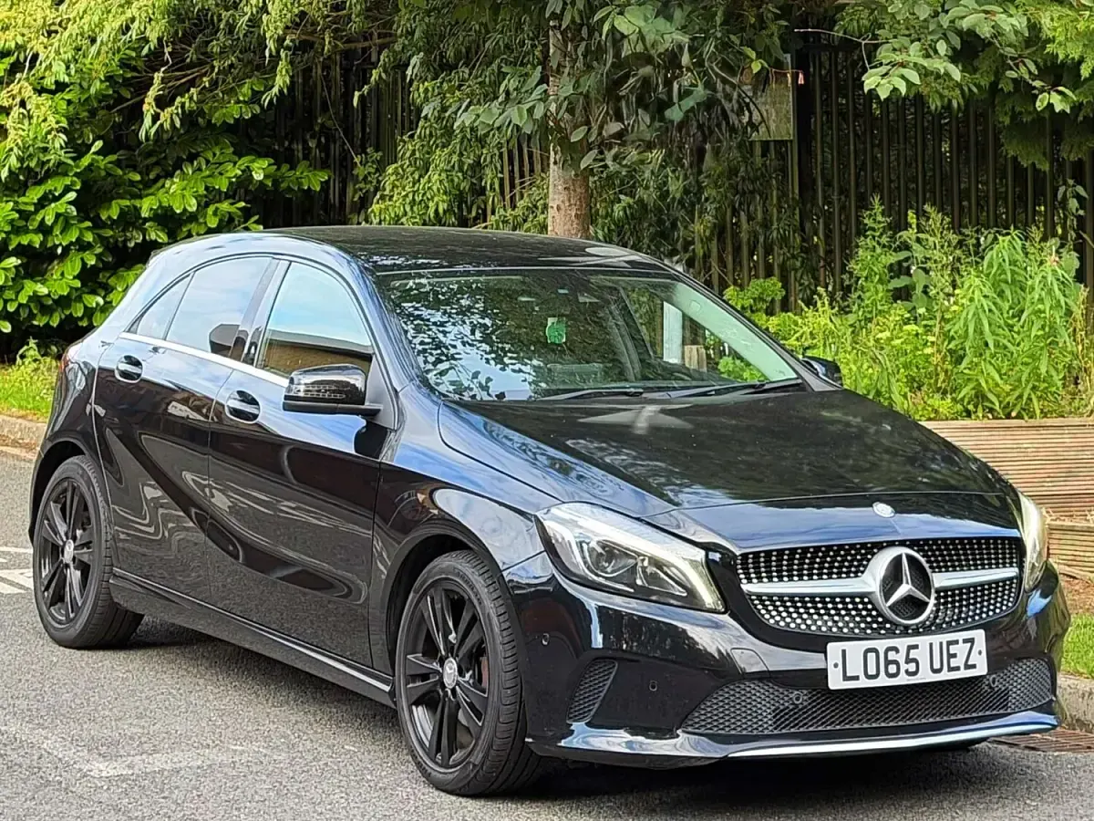 Used Mercedes A180 Premium 2015 Black Hatchback
