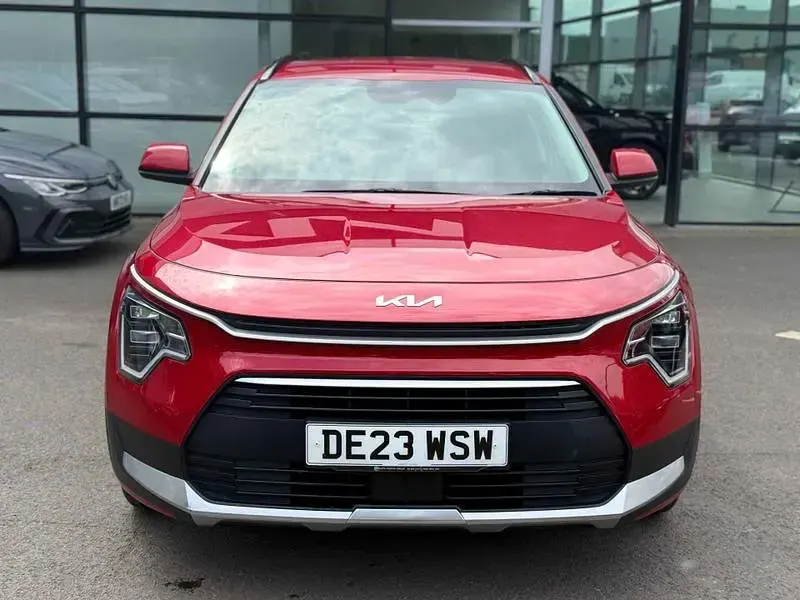 Used Kia Niro 2023 Red SUV