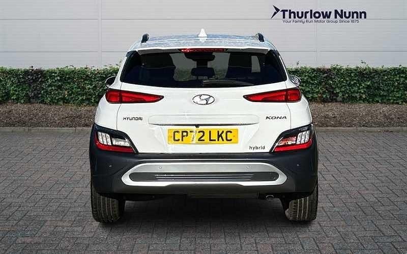 Used Hyundai Kona Ultimate 141 HP (103 kW) 2022 White SUV