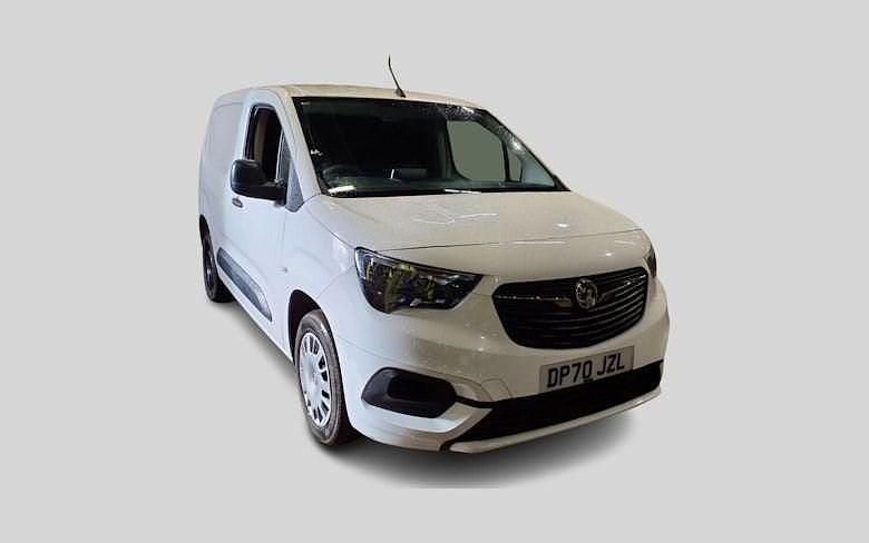 Used Vauxhall Combo Sportive 100 HP (73 kW) 2020 White MPV