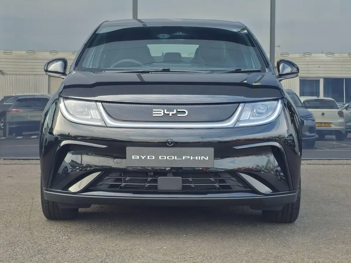 New BYD Dolphin Design 11 kW (15 HP) 2026 Obsidian black Hatchback