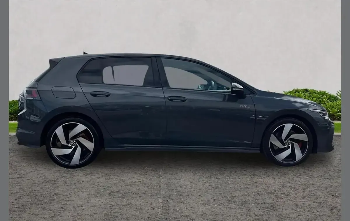 Used VW Golf VIII GTI 265 HP (194 kW) 2025 Grey Hatchback