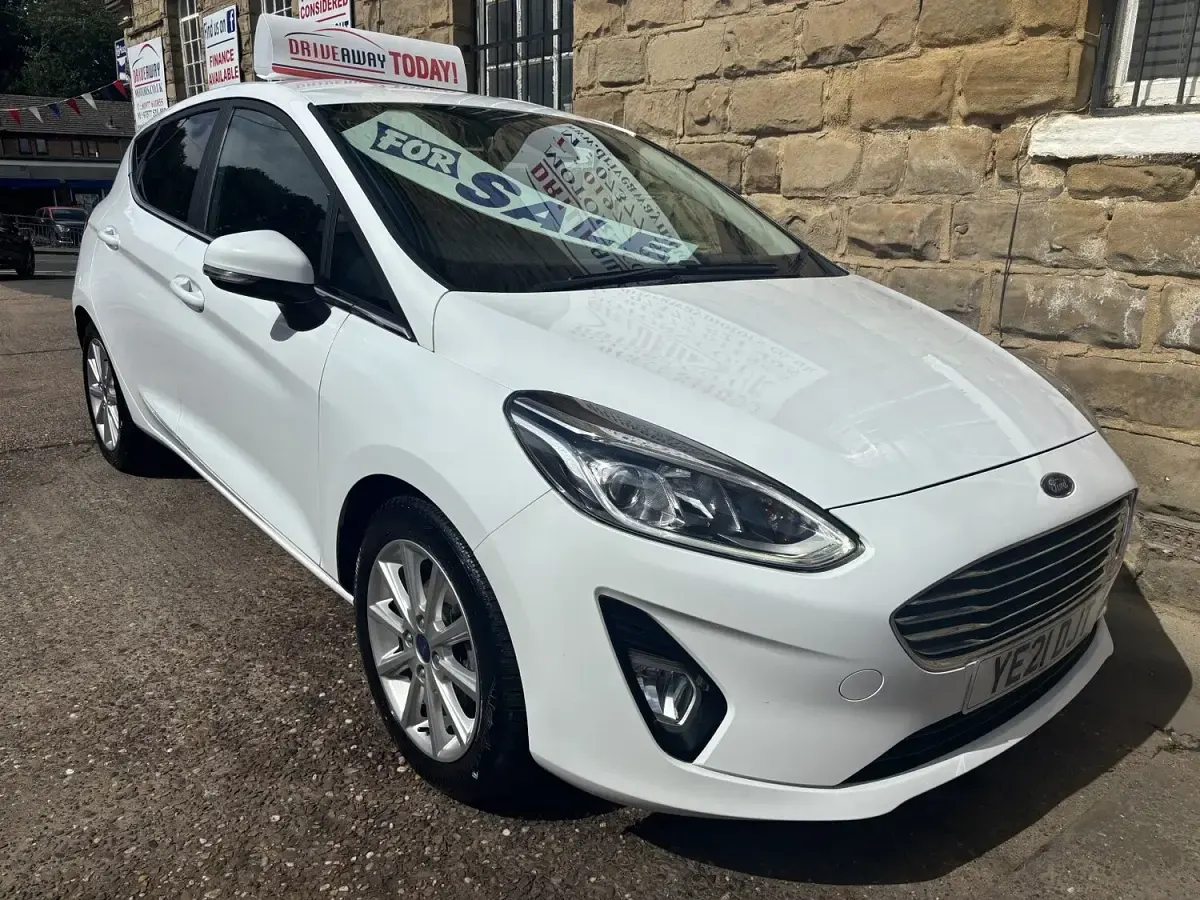Used Ford Fiesta Titanium 2021 White Hatchback