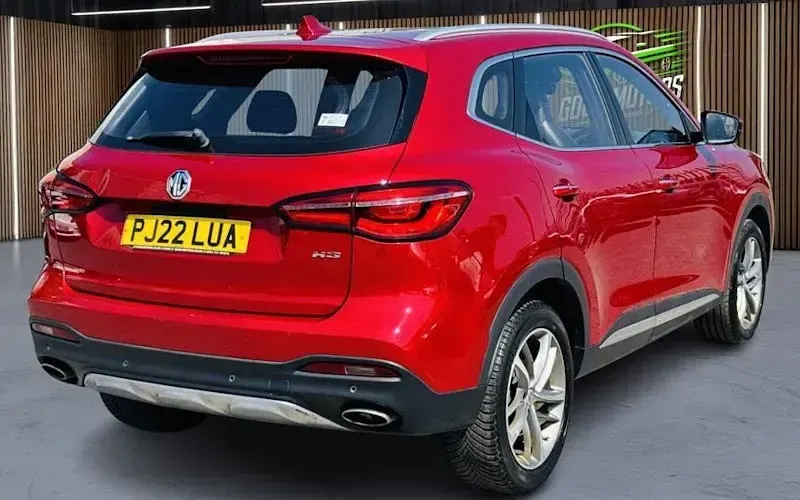 Used MG HS Exclusive 162 HP (119 kW) 2022 Red SUV