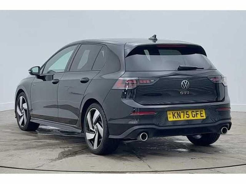 Used VW Golf VIII 265 HP (194 kW) 2025