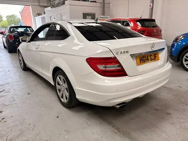 Used Mercedes C220 Executive 2014 White Coupe