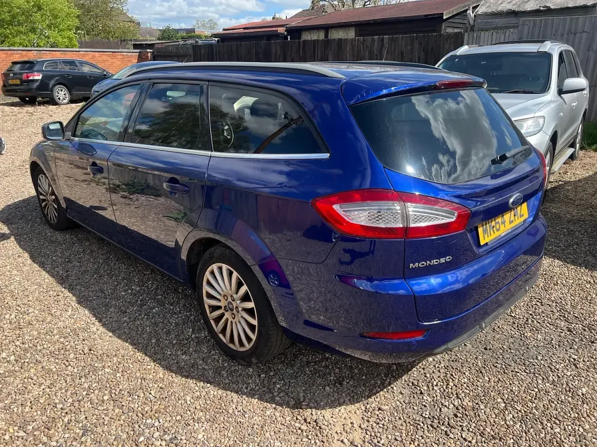 Used Ford Mondeo Business Edition 163 HP (119 kW) 2014 Blue Estate
