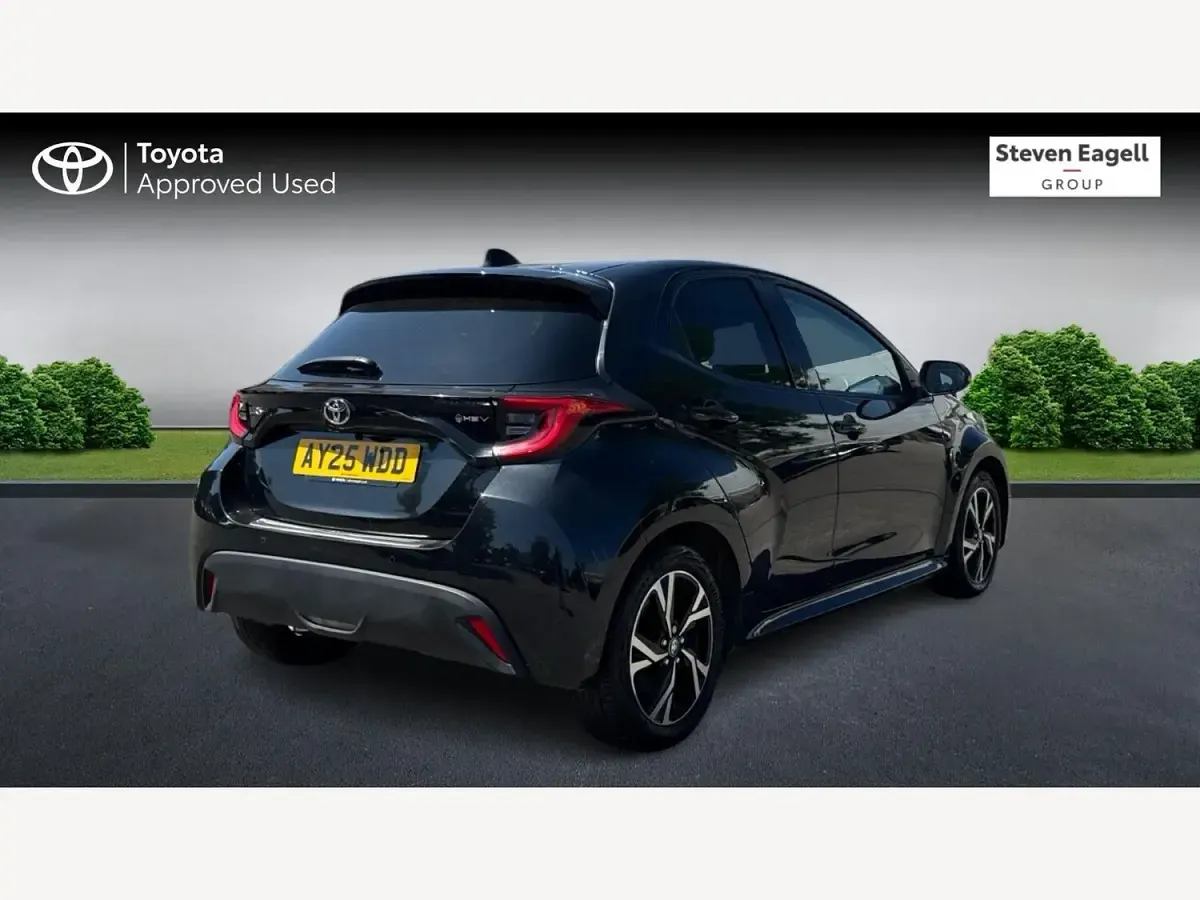 Used Toyota Yaris Design 2025 Black Hatchback