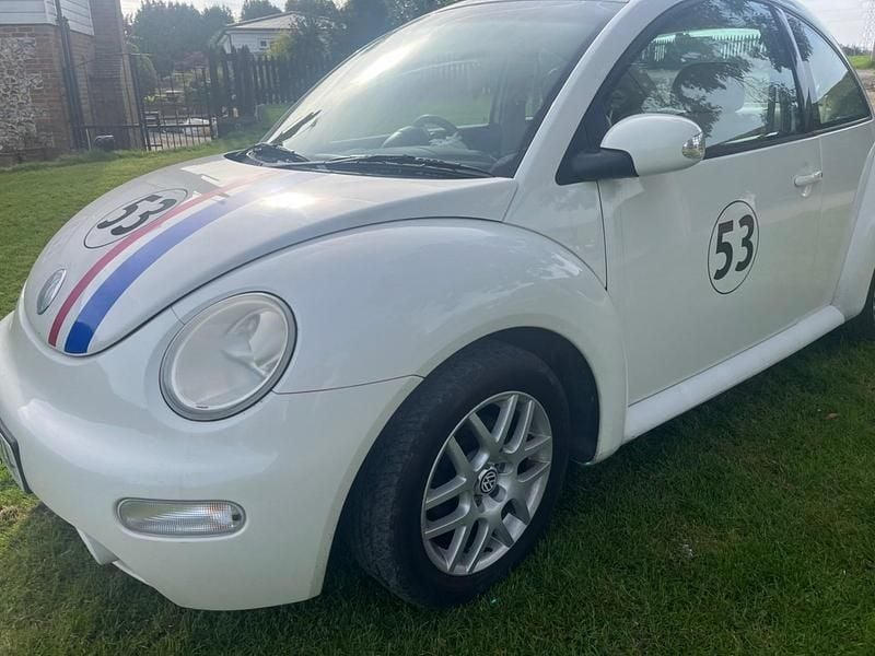 White Used 2004 VW Beetle Hatchback | £1,995 - Image 1/4