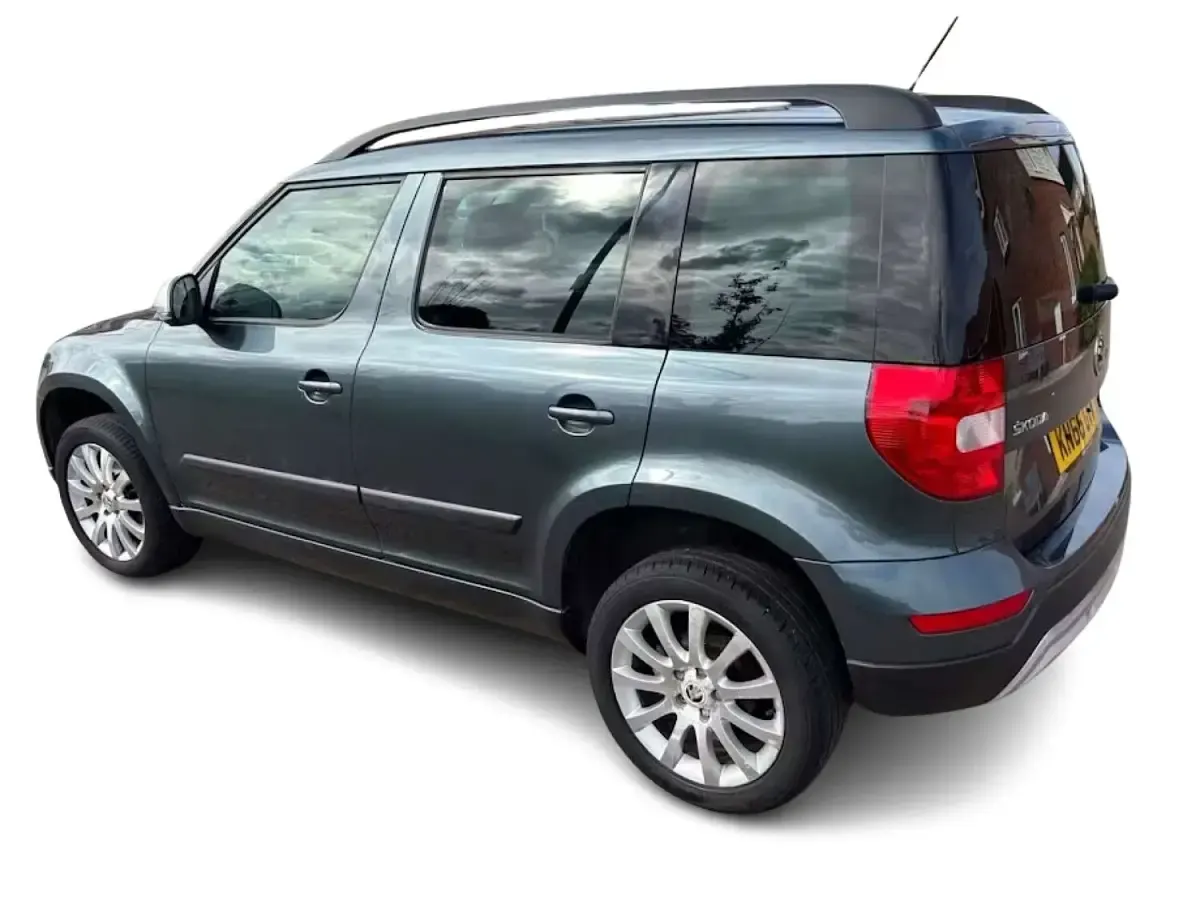 Used Skoda Yeti SE 110 HP (80 kW) 2016 Grey SUV