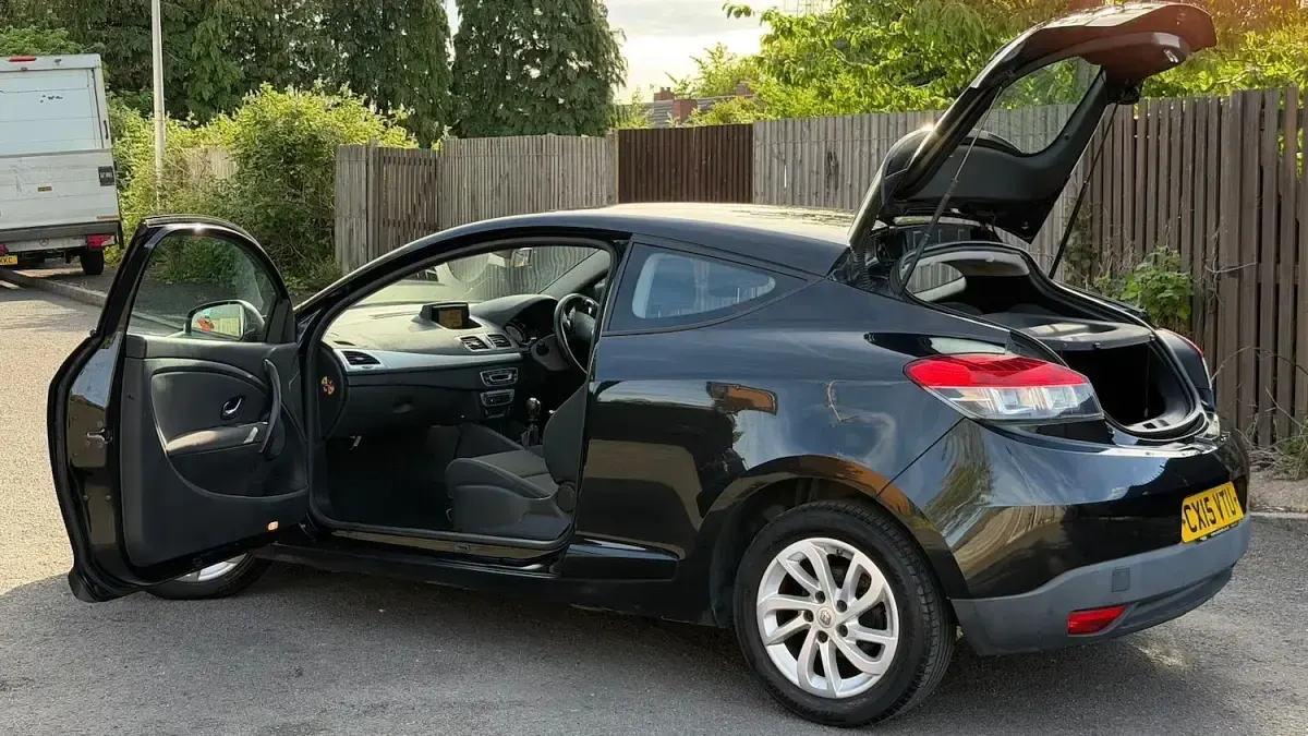 Used Renault Mégane Coupé Dynamique 2015 Black Coupe