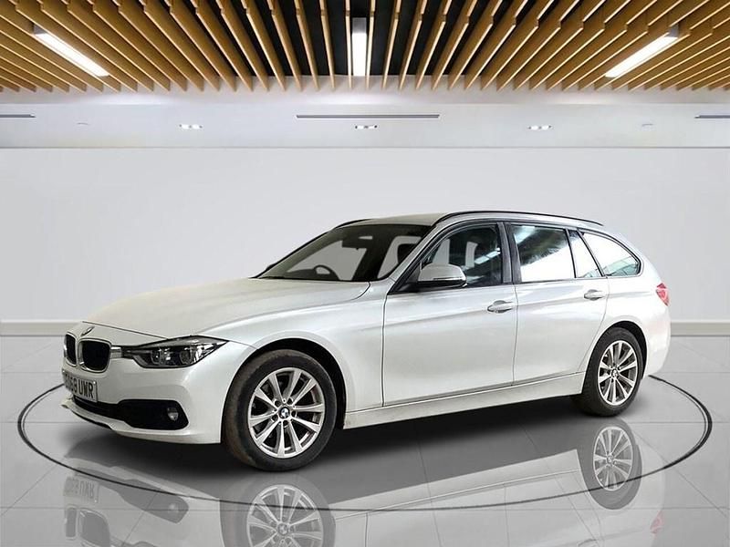 Used BMW 318 Comfort Edition 150 HP (110 kW) 2018 White Estate